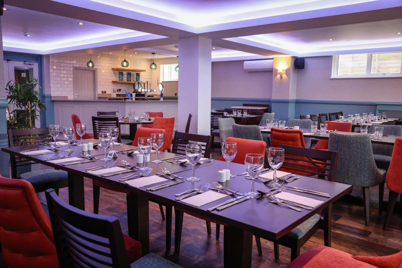 Suncliff Hotel - Oceana Collection Bournemouth Bagian luar foto