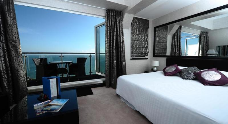 Suncliff Hotel - Oceana Collection Bournemouth Ruang foto