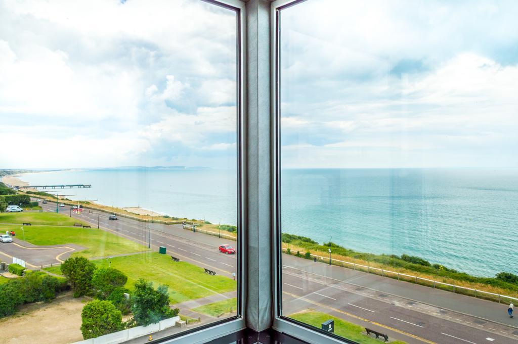 Suncliff Hotel - Oceana Collection Bournemouth Bagian luar foto